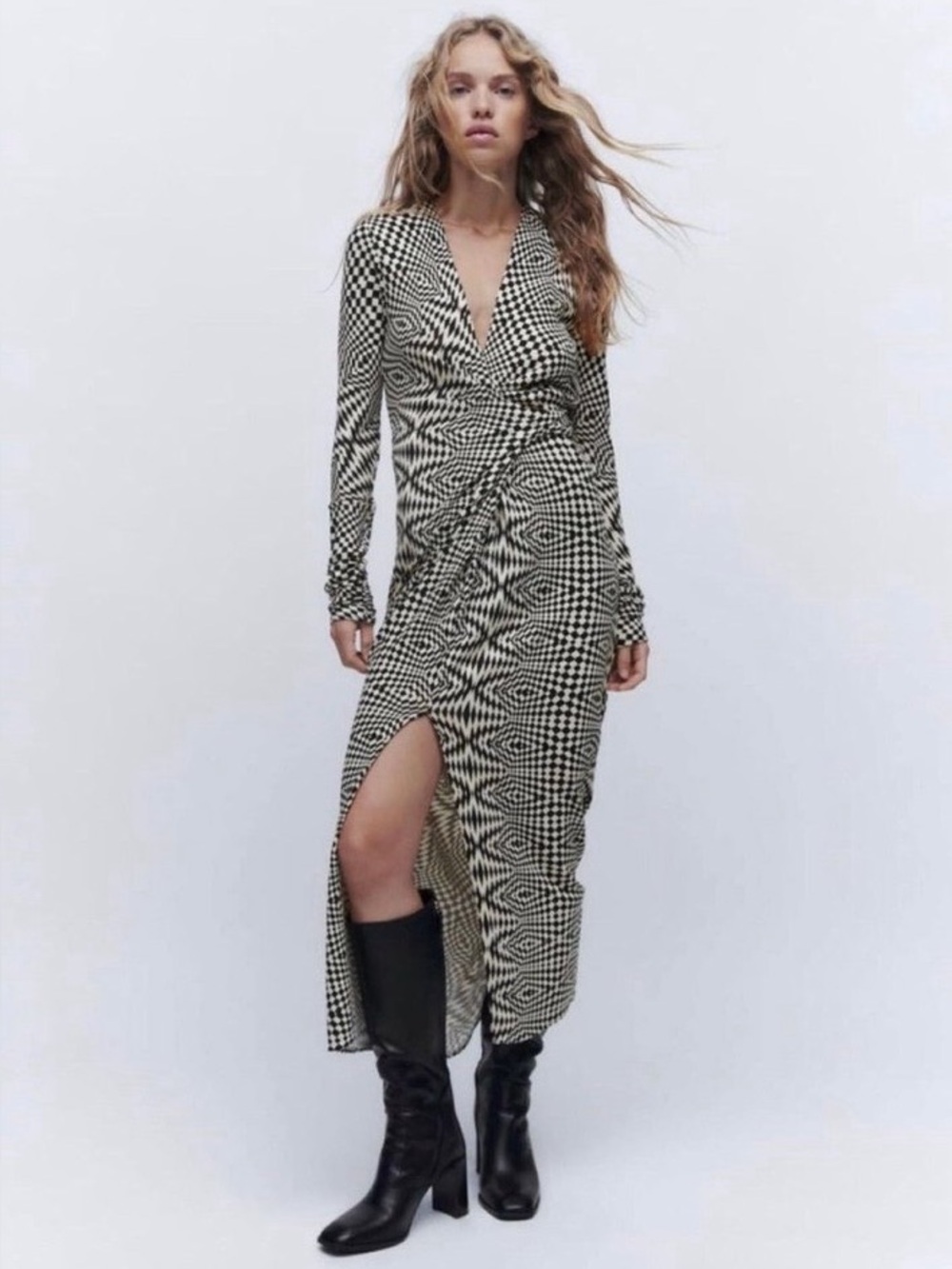 NWOT Zara Geometric Checker Print Long Sleeve Maxi Dress Black White Size M